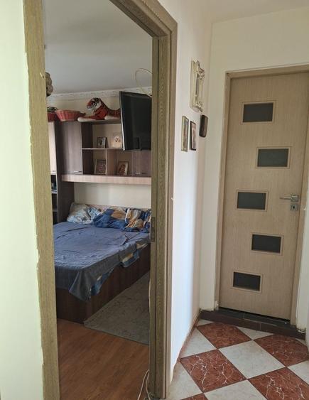 Brancoveanu -Padesu-3 camere -loc parcare - 4