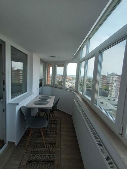 Inchiriez garsoniera ultracentrala Craiova Ramada Primarie Teatru - 1