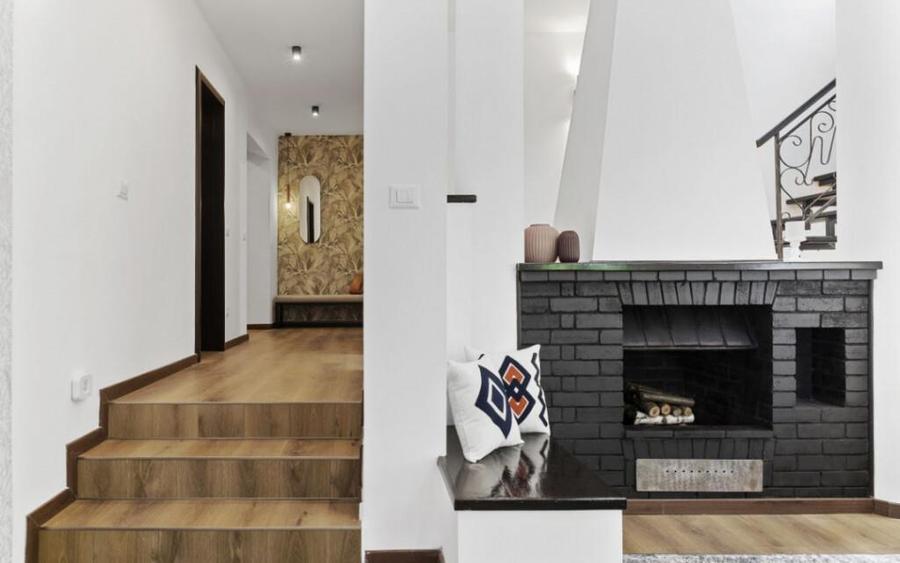 Refugiu de Vis in Cornu Priveli?te Panoramica ?i Apu - 11