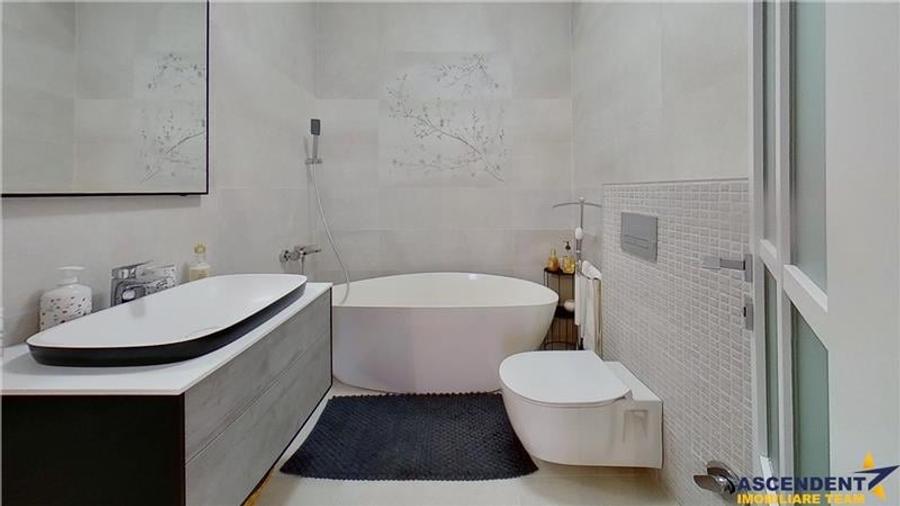 3D! Nobiliara proprietate, in vila, cu 50 mp gradina, Tractorul, Brasov - 10