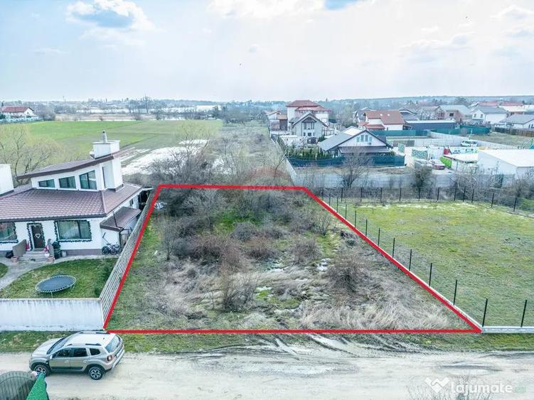 Teren intravilan 500mp Crevedia / Samurcasi - 1
