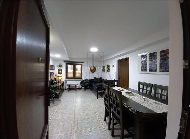 CENTRAL - 3 CAM - DECOMANDAT - 2BAI - RENOVAT - ZONA DEOSEBITA-