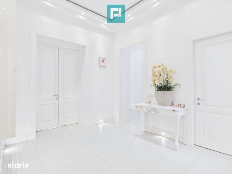 Apartament deosebit in cladire istorica central - 6