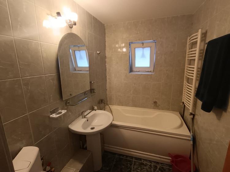 APARTAMENT 3 CAMERE, DECOMANDAT, ETAJ 4 DIN 5, CANTA, MOBILAT SI UTILAT, 1983 - 2