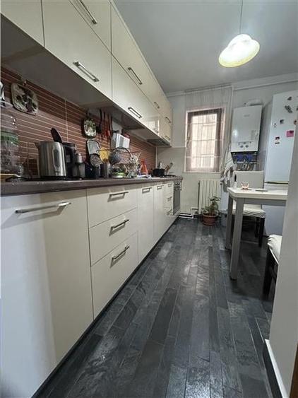 Apartament 3 Camere, Decomandat, Boxa+Loc de Parcare, Casa de Cultura - 5