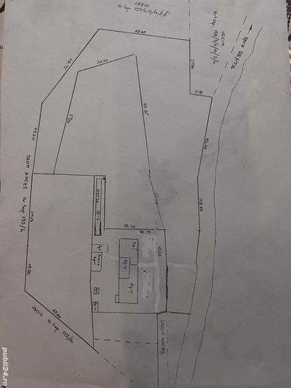 Casa de vanzare cu peste un hectar de teren - 9