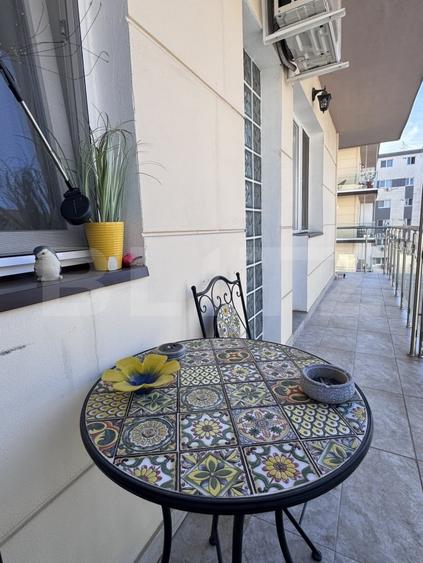 Apartament de vanzare, 46.80 mp, zona Vest - 12