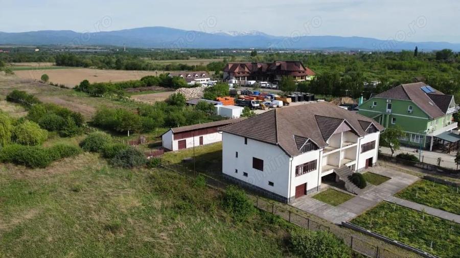 Casa de vanzare Caransebe? 2 duplexuri, proprietate unica - 4