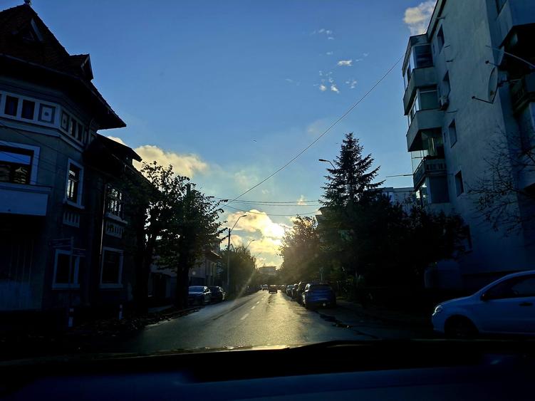 3 camere Popa Șapcă , Decomandat / centrală , Amplasament EXCELENT! - 1