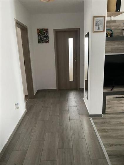 Apartament 3 Camere Modern cu loc de parcare si terasa insorita. Zona Ghimbav, C - 4
