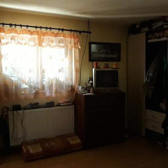 Vand casa cu 3 camere + dependinte, teren 320 mp, sat Ibanesti, str. Principala - 7
