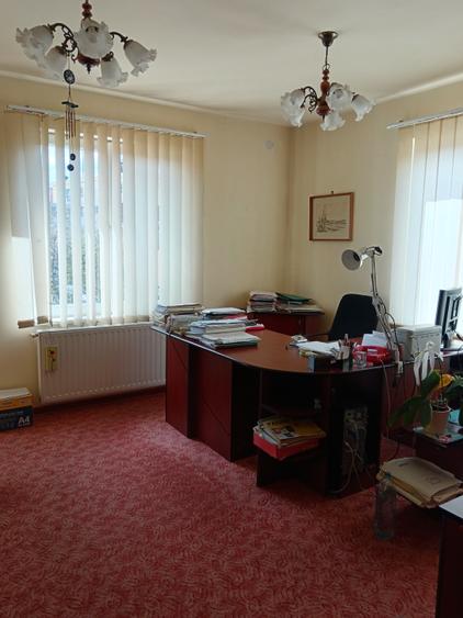 Cladire birouri - Semicentral - 1