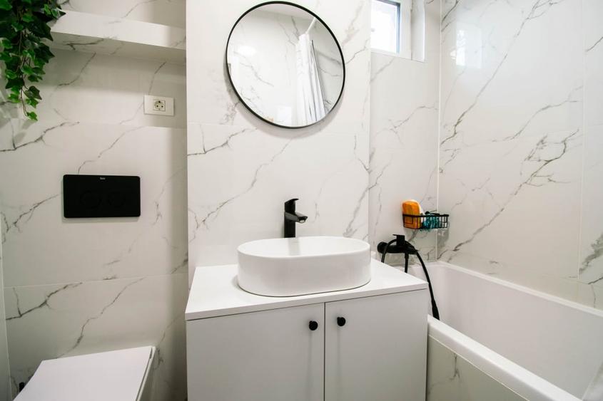 Bd.Obregia 2 camere,renovat lux,mobilat-utilat,centrala proprie,etaj 3/10 - 12