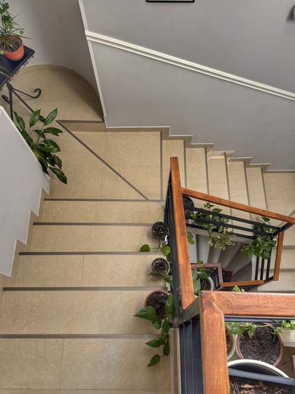 Casa consolidata - Tineretului - Singur curte - 6