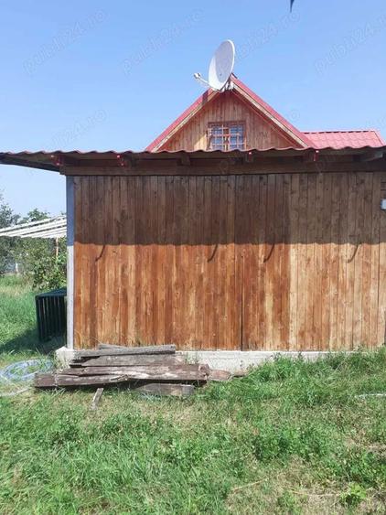 Casa si terenuri de vanzare in Judetul Arges, Comuna Cocu, Sat Crucisoara - 1