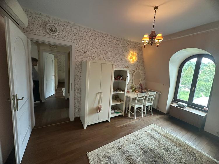 VILA CU IZ PROVENSAL  CU TEREN GENEROS SI PISCINA EXTERIOARA INCALZITA - 42