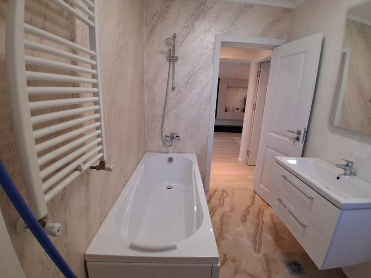 INTABULAT, 3 camere,2 bai,2 balcoane, 82 mp in zona Pacurari-Alpha Bank,et.4/8! - 10