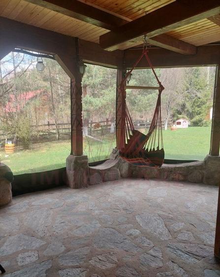 CASA DE VACAN?A 5 CAMERE,POINANA MARULUI, JUD.CARA?-... - 10