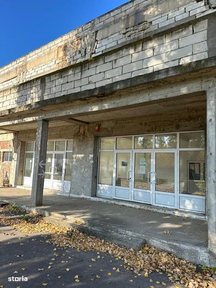 De inchiriat spatiu 2600 mp(parter si etaj) + teren 4700 mp - 10