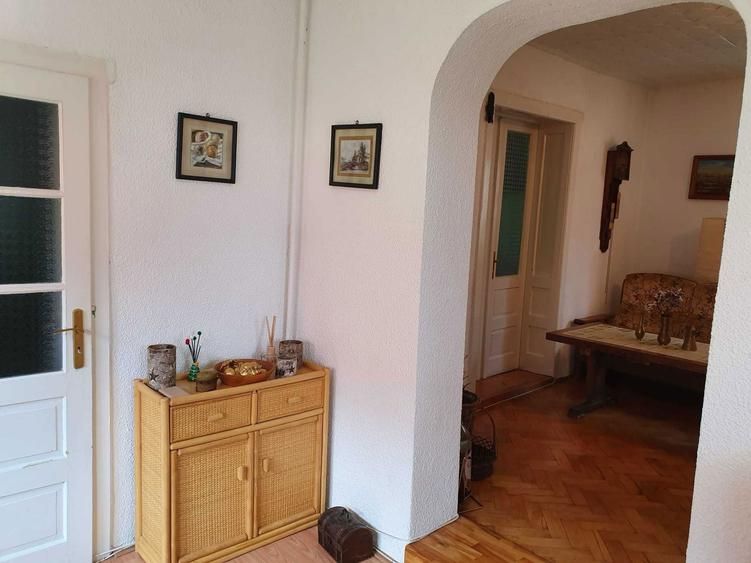 Vand URGENT casa in oras Turda, central - 6