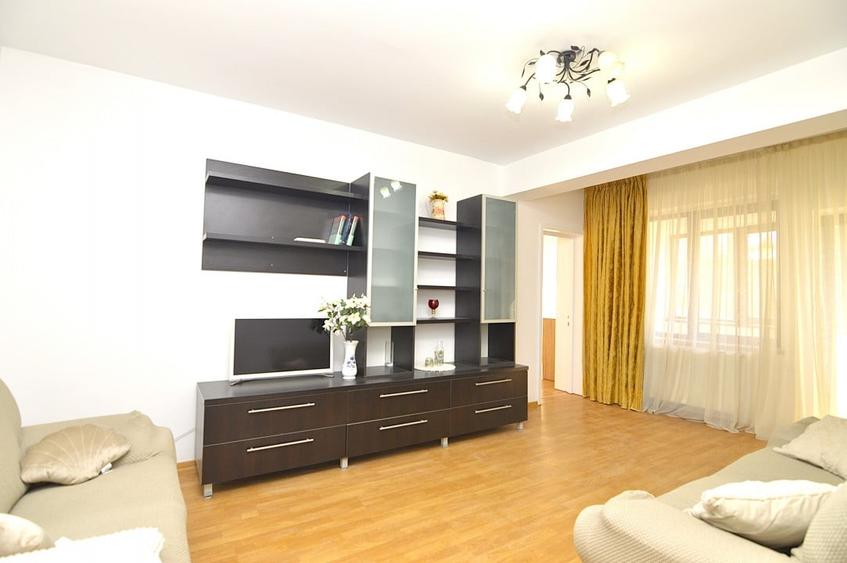 INCHIRIERE APARTAMENT 3 CAMERE UNIRII - FANTANI - 7