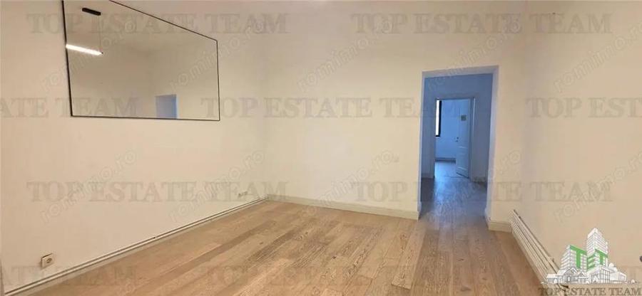 Spatiu Birou si Showroom de vanzare - 7