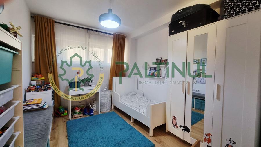 Apartament 3 camere de vânzare – etaj 3, mobilat, terasă cu priveliște – Cartier - 12