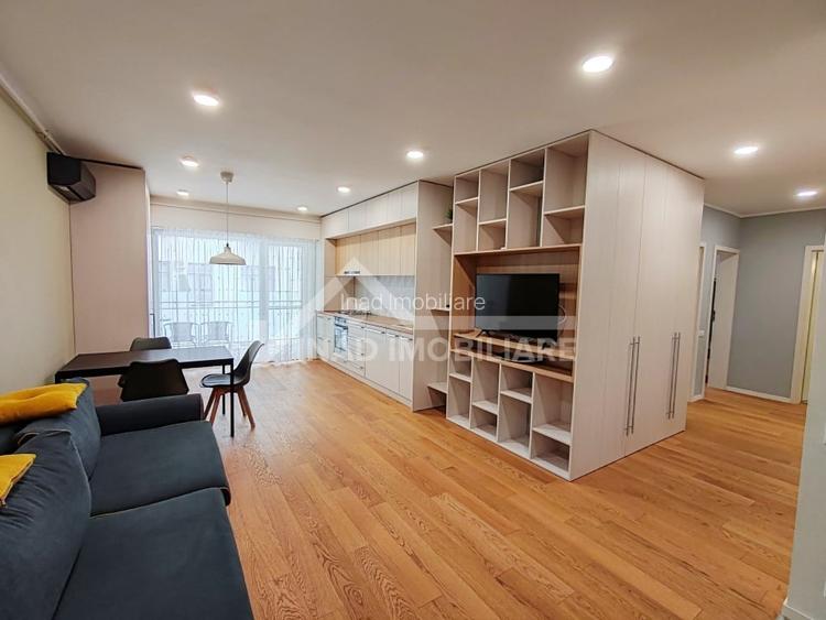 Apartament cu 3 camere, 2 bai, parcare, mobilat si utilat modern, Scala Center Apartament cu 3 camere, 2 bai, parcare, mobilat si utilat modern, Scala Center