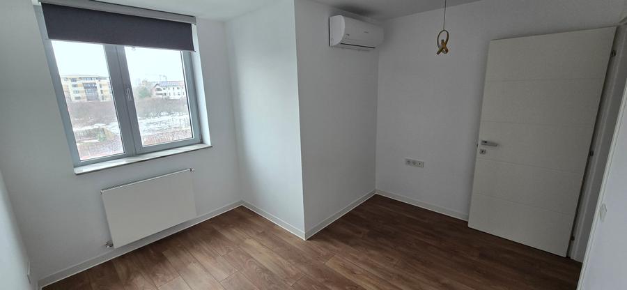 Apartament 4 camere Damaroaia Petrom City - 6