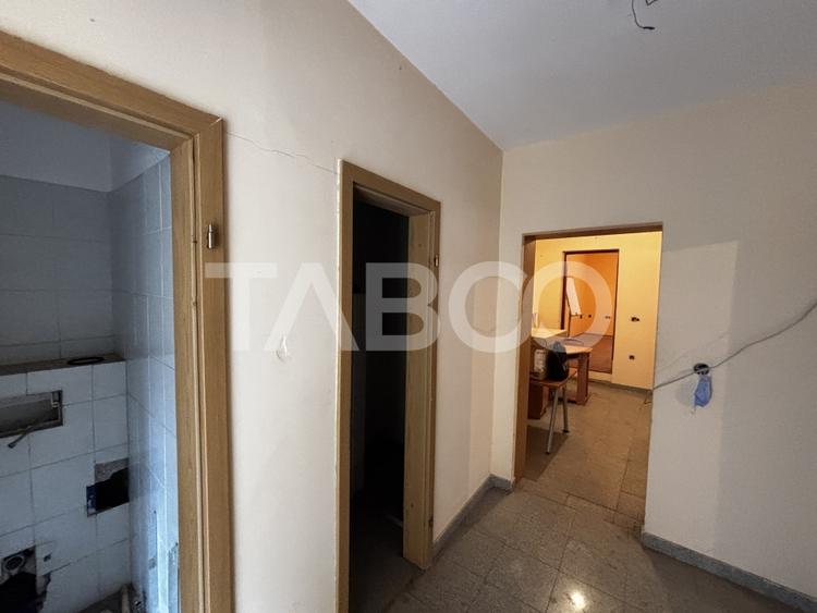 Apartament cu 4 camere de vanzare  110 mp  zona Orasul de Jos - 6