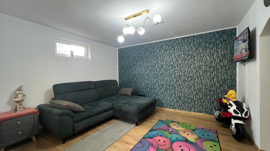 Casa cu 3 camere | str Garlei | teren 166 mp - 2