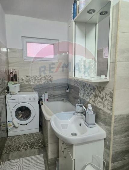 Apartament cu 2 camere de vânzare - 10