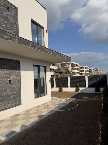 Spatiu comercial - 6