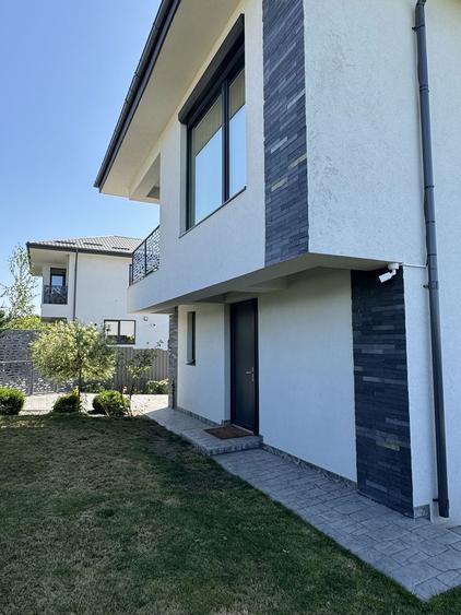 Vand casa Visani str Arghezi pretul este cu tot cu tva!!! - 7