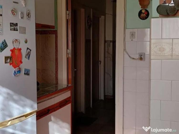 Apartament 3 camere zona GEMENII - 1