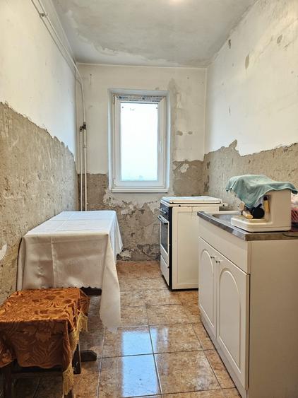 Decomandat, 2 camere, zona Narcisa - 4