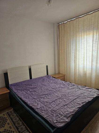 Apartament cu 2 camere decomandat în Petros