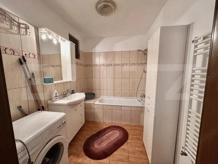 Apartament cu 3 camere, 72 mp, zona Traian - 11