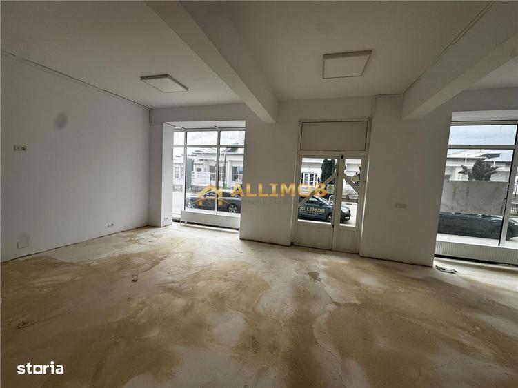 Spatiu comercial de 120 mp in Plopeni, zona cu vad . - 8