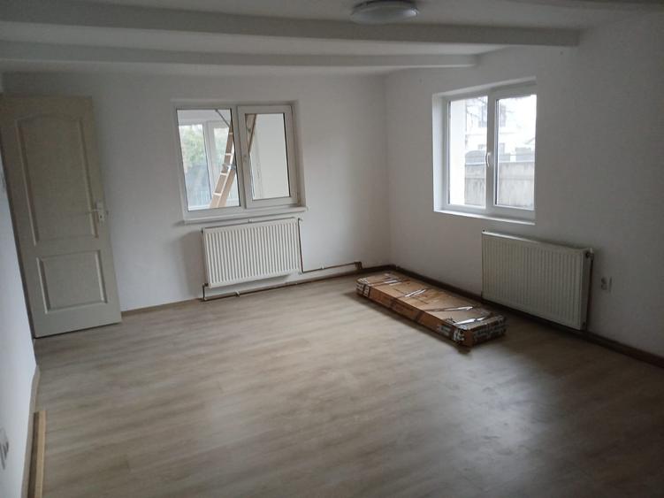 Casa renovata zona pensiunea Bianca - 2