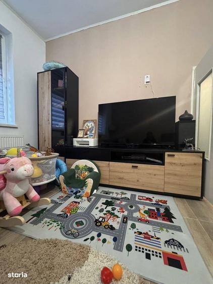 Casa de vanzare - Vitro - - 2