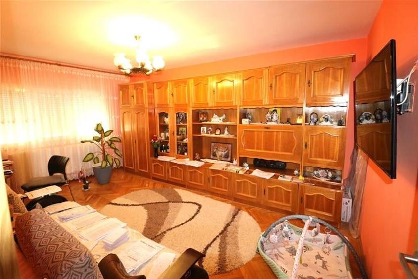 Apartament 3 camere, decomandat , 78 mp+18mp boxa, in zona Girocului - 9