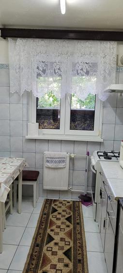 Apartament 3 camere semidecomandat 60mp - 5