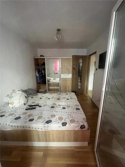 UMT - MUZEUL SATULUI - 3 CAM - ETJ.3 - 2 BAI - 2 BALCOANE - IZOLAT - SPATIOS - 6