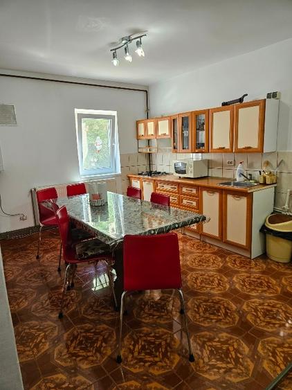 Vand apartament decomndat - 2