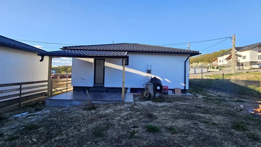 Casa noua la 3 km de Mioveni - 4