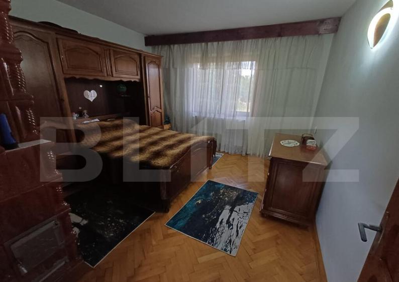 Casa plan parter plus etaj cu 6 camere, 250 mp si 2400 mp te - 5