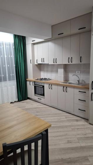 Apartament cu 2 camere in zona Palas MALL - 2