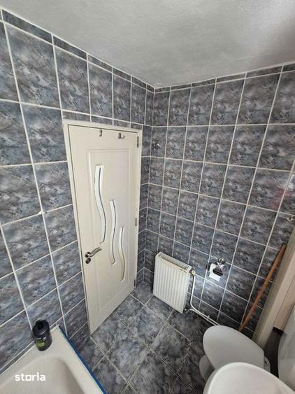 Inchiriez apartament Alba Iulia locatie buna - 2