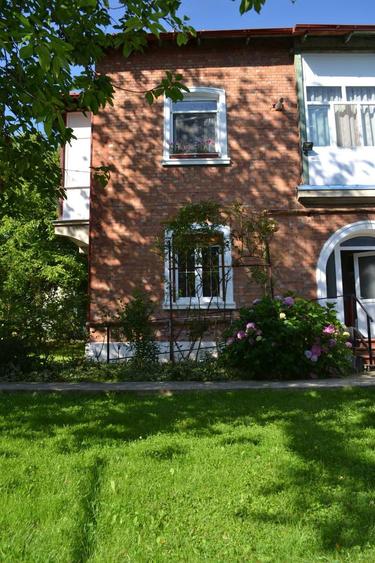 vand apartament orasul Victoria, la poalele Muntilor Fagaras - 2